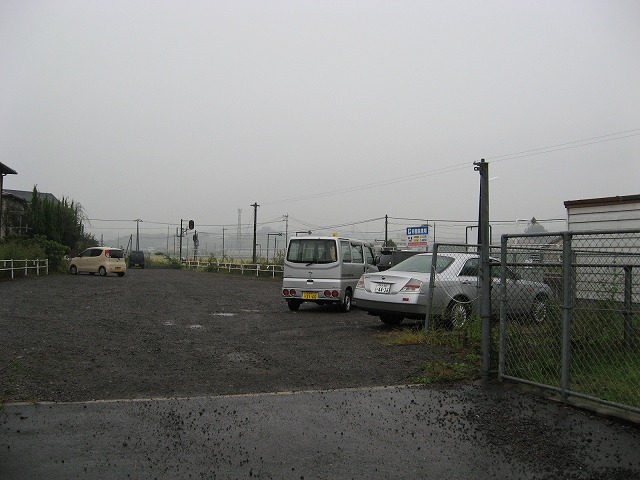 滝尾駅駐車場